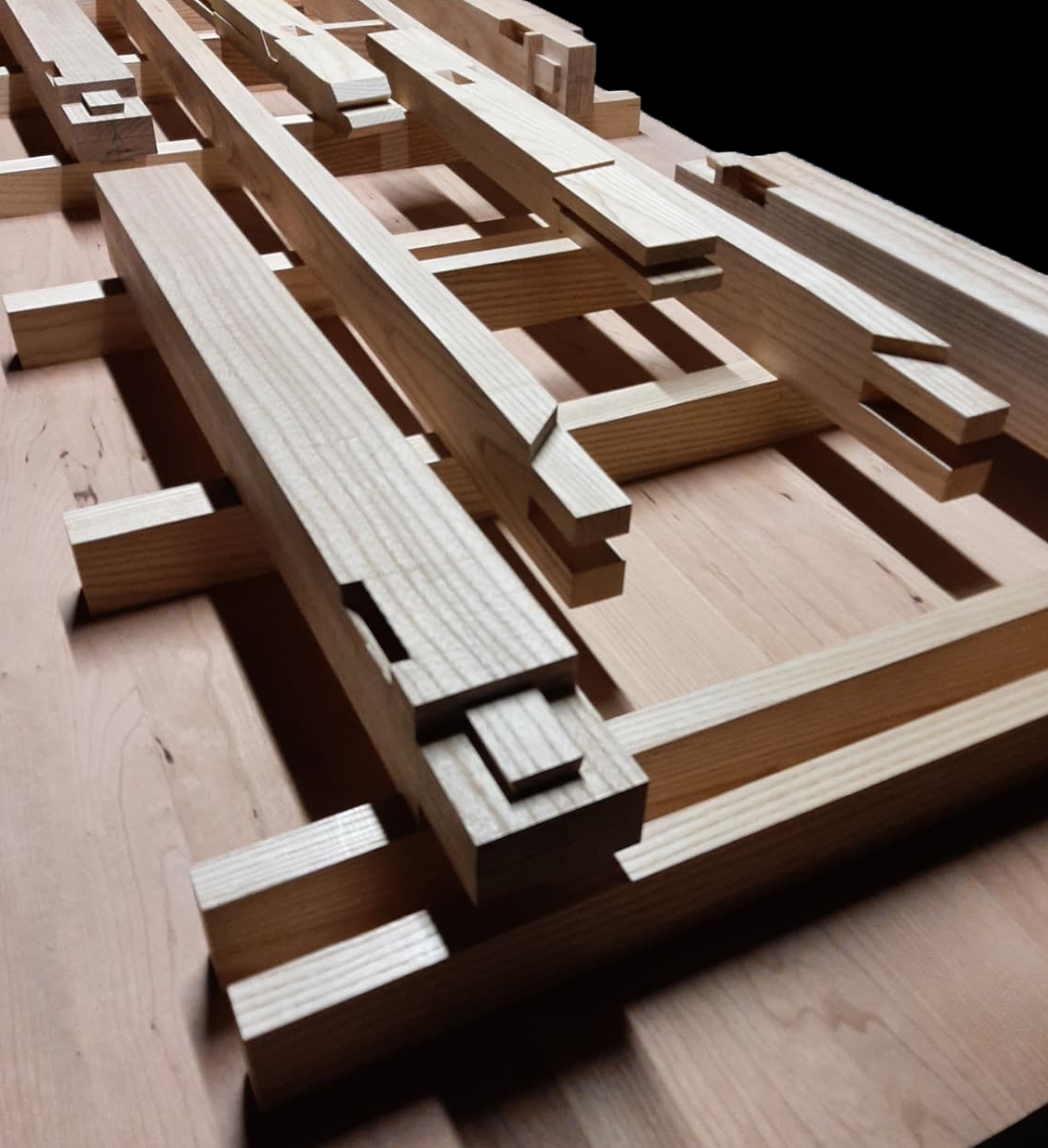 dining table joinery